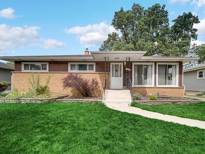 8232 Howard Ave, Munster, IN, 46321