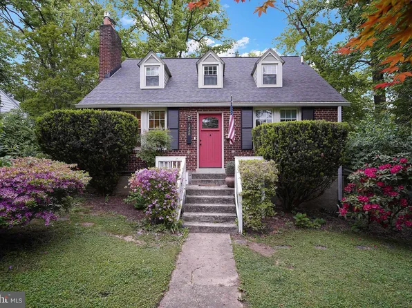 7438 Baltimore Ave, Takoma Park, MD 20912