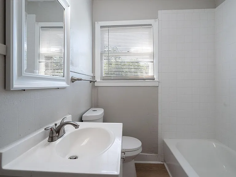 1012 Barbara Dr #B — Photo 12