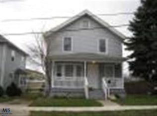 97 Seneca St, Pontiac, MI 48342