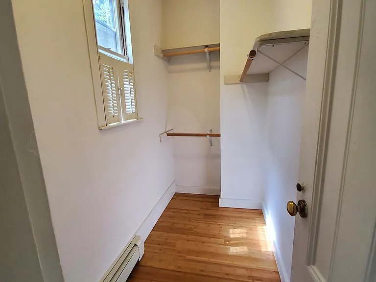 236 Brown St #1 — Photo 5
