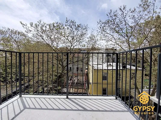 Rented by Gypsy Housing LLC | media 18