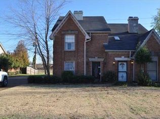 214 S Walnut Bend Dr, Memphis, TN 38018