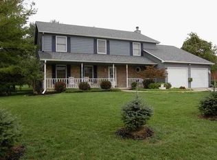 8762 Carriage Ln, Pendleton, IN 46064