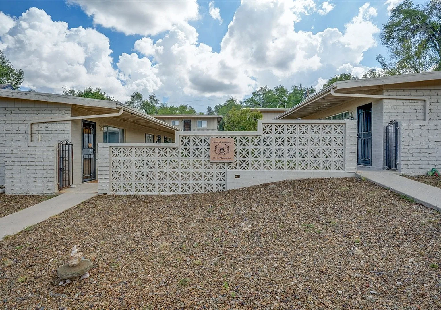 333 S. Alarcon Street — Photo 2