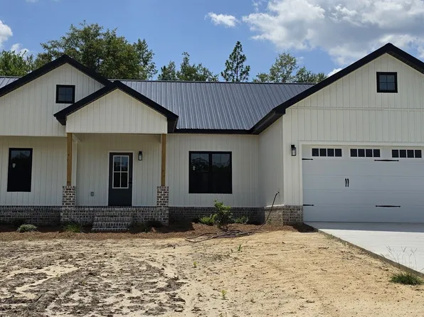 1150 Paris Ave, Swainsboro, GA 30401