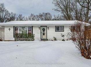 9716 Lakeshore Rd, Lambton Shores, ON