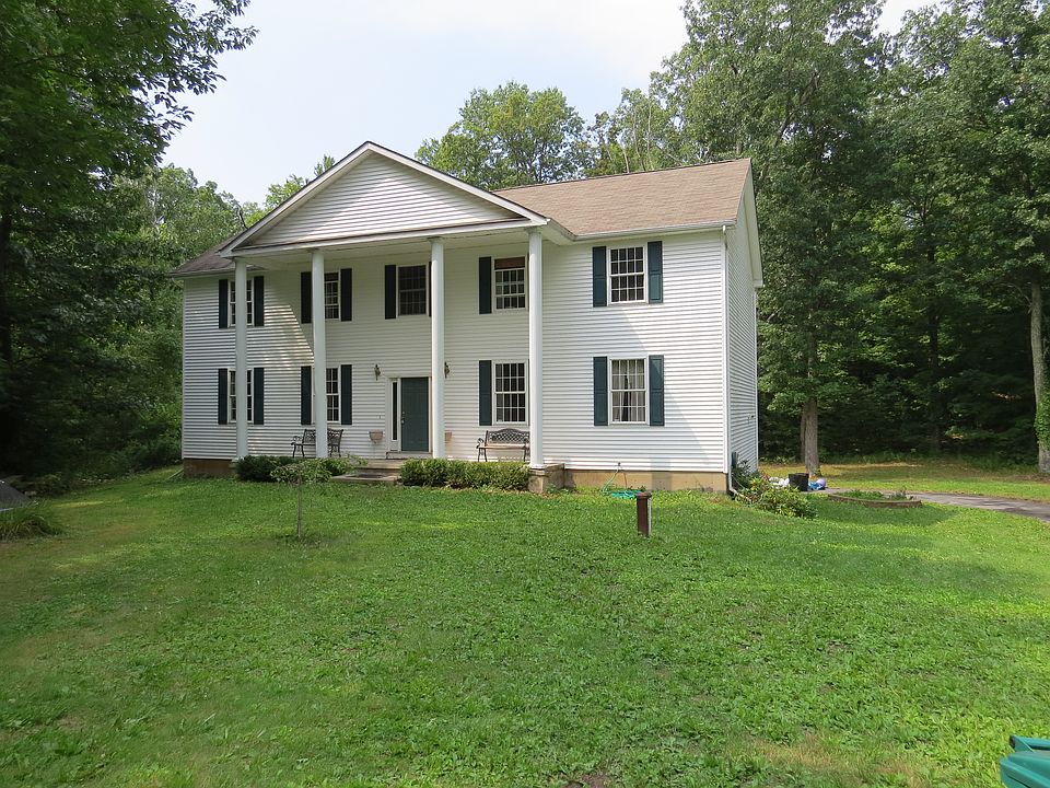 1st image of 43 Whispering Oaks Dr