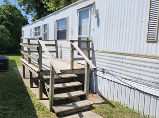 317 E Hale Lake Rd #9, Warrensburg, MO 64093