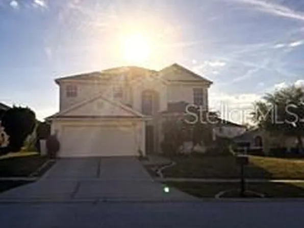 313 Higher Combe Dr, Davenport, FL 33897