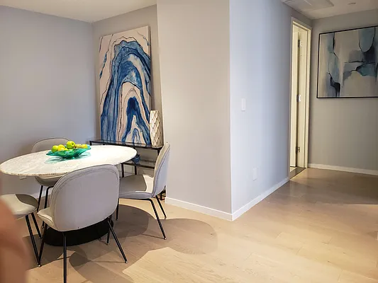 Rented by Chase Global Realty Corp | media 15