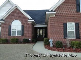 2804 Guildsmen Ct, Fayetteville, NC 28306