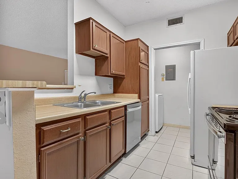 8241 Sands Point Dr #159 — Photo 7