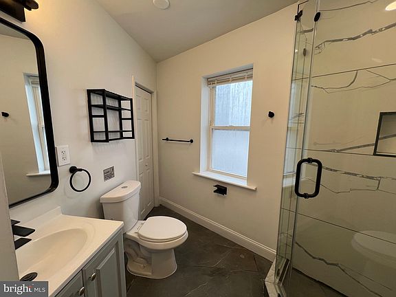 2nd image of 2145 Elkins Ave #B