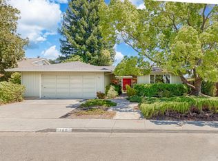 160 Oak Shadow Dr, Santa Rosa, CA 95409