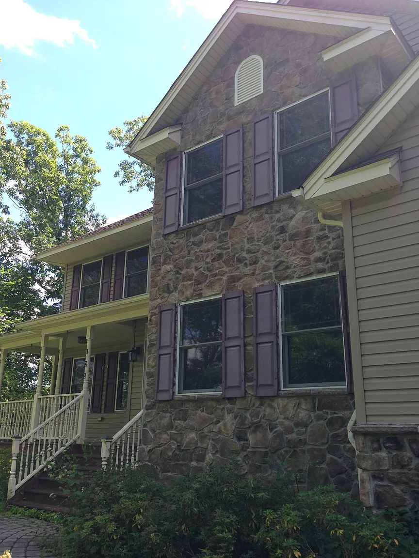 103 Harding Ct photo 1