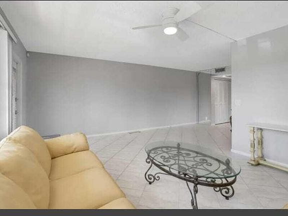3rd image of 2053 Cornwall C