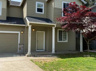 17234 SE Sherman St, Portland, OR 97233
