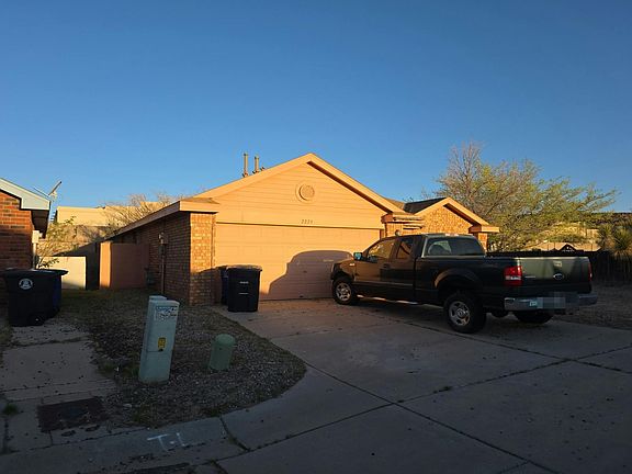 3rd image of 2223 Wedgewood Ct NW