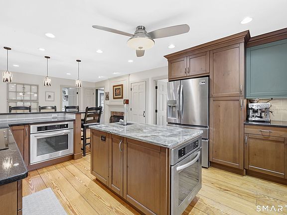 5th image of 64 Tolland Farms Road