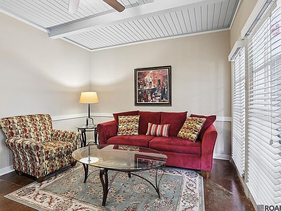 2nd image of 5903 Magnolia Ln Unit 28