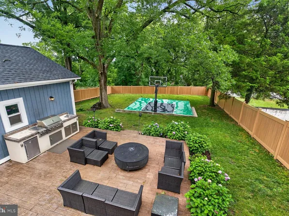 3717 30th Pl NE, Washington, DC 20018