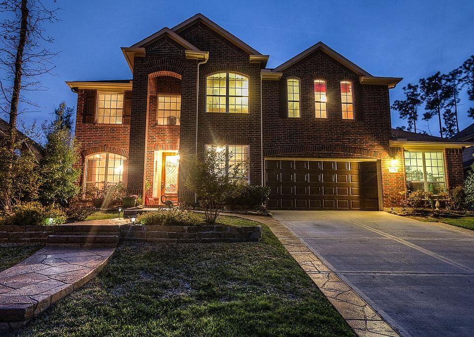 Stunning front elevation