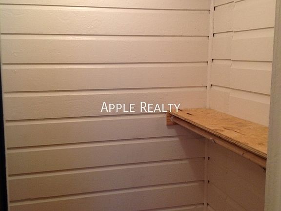 5th image of 907 Rome Ave #B