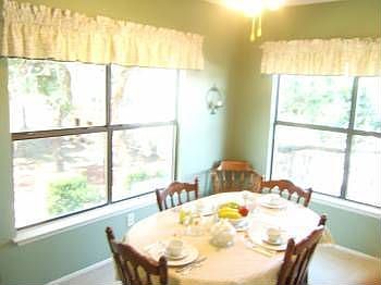4th image of 15702 Lomita Creek Dr