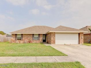 706 Breaux Rd, Lafayette, LA 70507