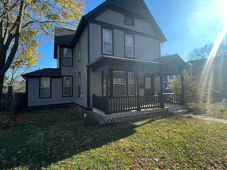 516 N Adams St — Photo 14