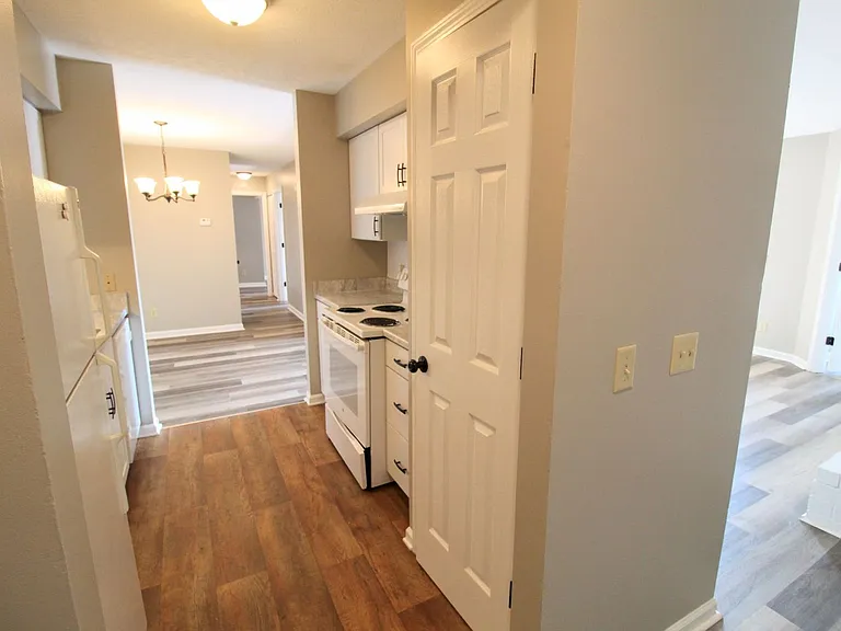 1018-6 Blue Ridge Dr — Photo 2