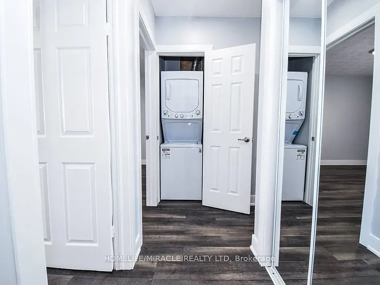 64 Louth St #303 — Photo 11