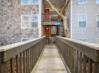 2414 Lake Park #2208, Lexington, KY 40502