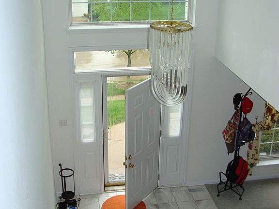2nd image of 266 Woodcliffe Place Dr
