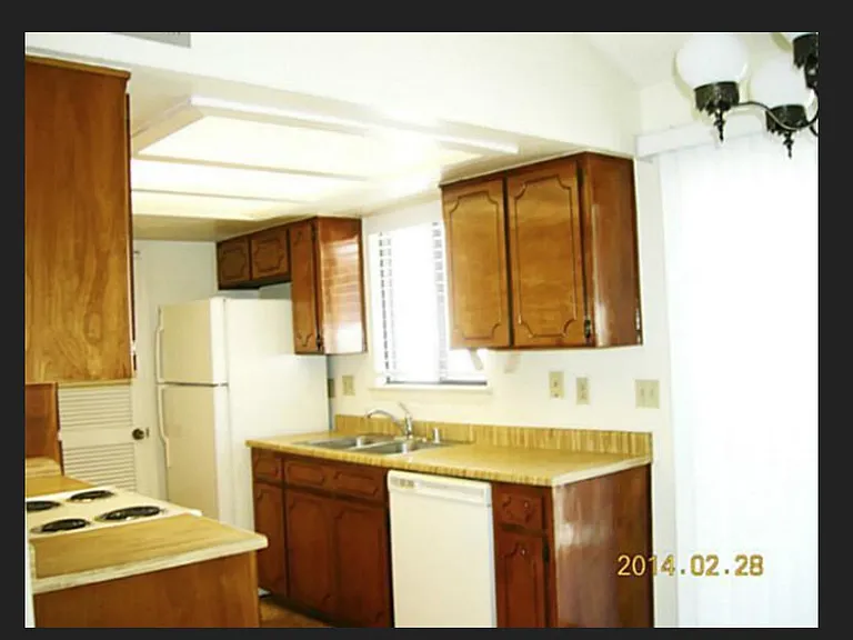 7045 Orizaba Ave #D — Photo 11