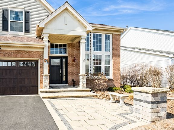 3rd image of 10525 Sawgrass Ln