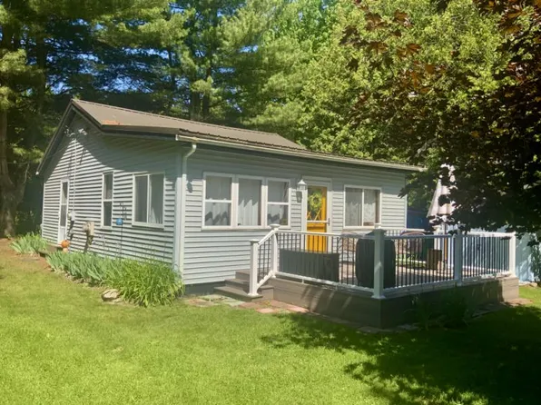 7822 3rd St, Forestville, MI 48434