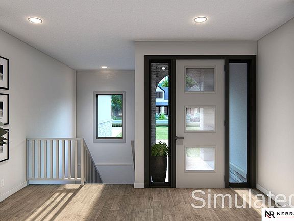 3rd image of 21007 E St