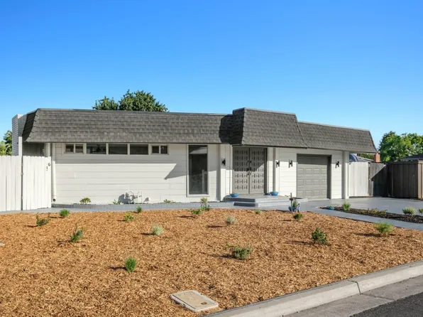 5638 N Millbrook Ave, Fresno, CA 93710