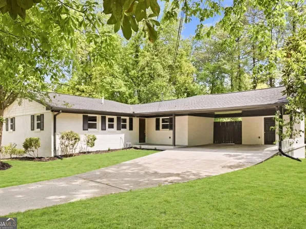 7170 Linda Dr, Lithia Springs, GA 30122