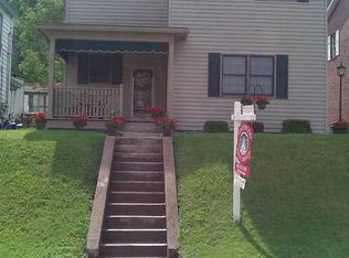 426 Caldwell Ave, Wilmerding, PA