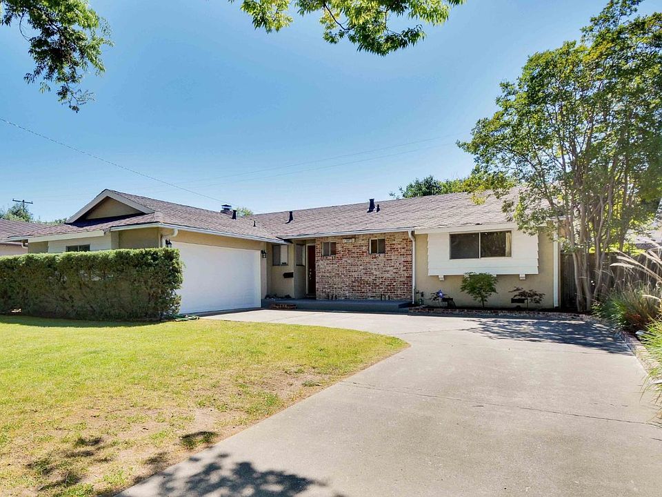 1st image of 3687 Willowview Dr