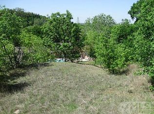 309 Dale Hollow Rd, Fort Worth, TX 76103