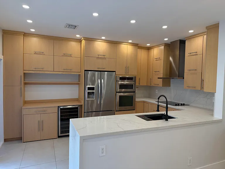 1085 River Birch St — Photo 4