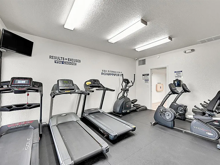 777 S Federal Hwy #Penthouse 4 — Photo 17