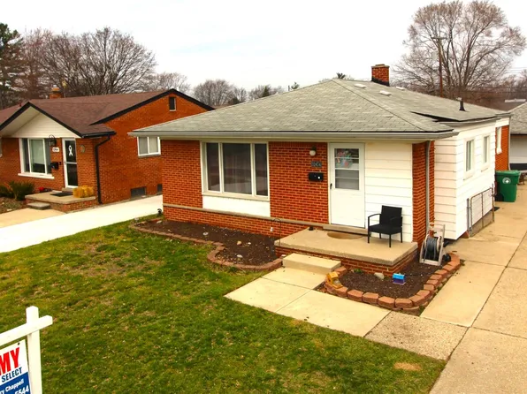 32474 Leona St, Garden City, MI 48135