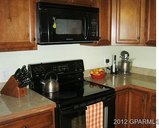 4th image of 2029 Cambria Drive #A