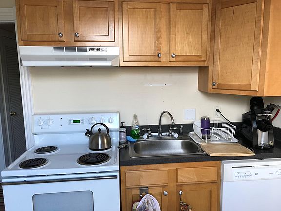 4th image of 1207 N Clayton St APT 4