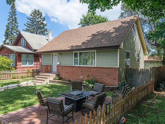 5th image of 4614 Oliver Ave N